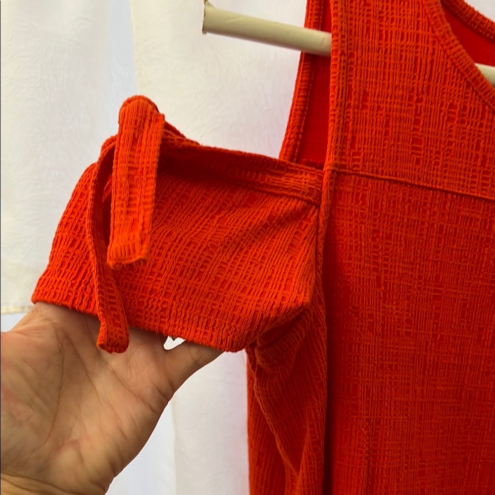 Red Cold shoulder Mini Sundress - Picture 2 of 4